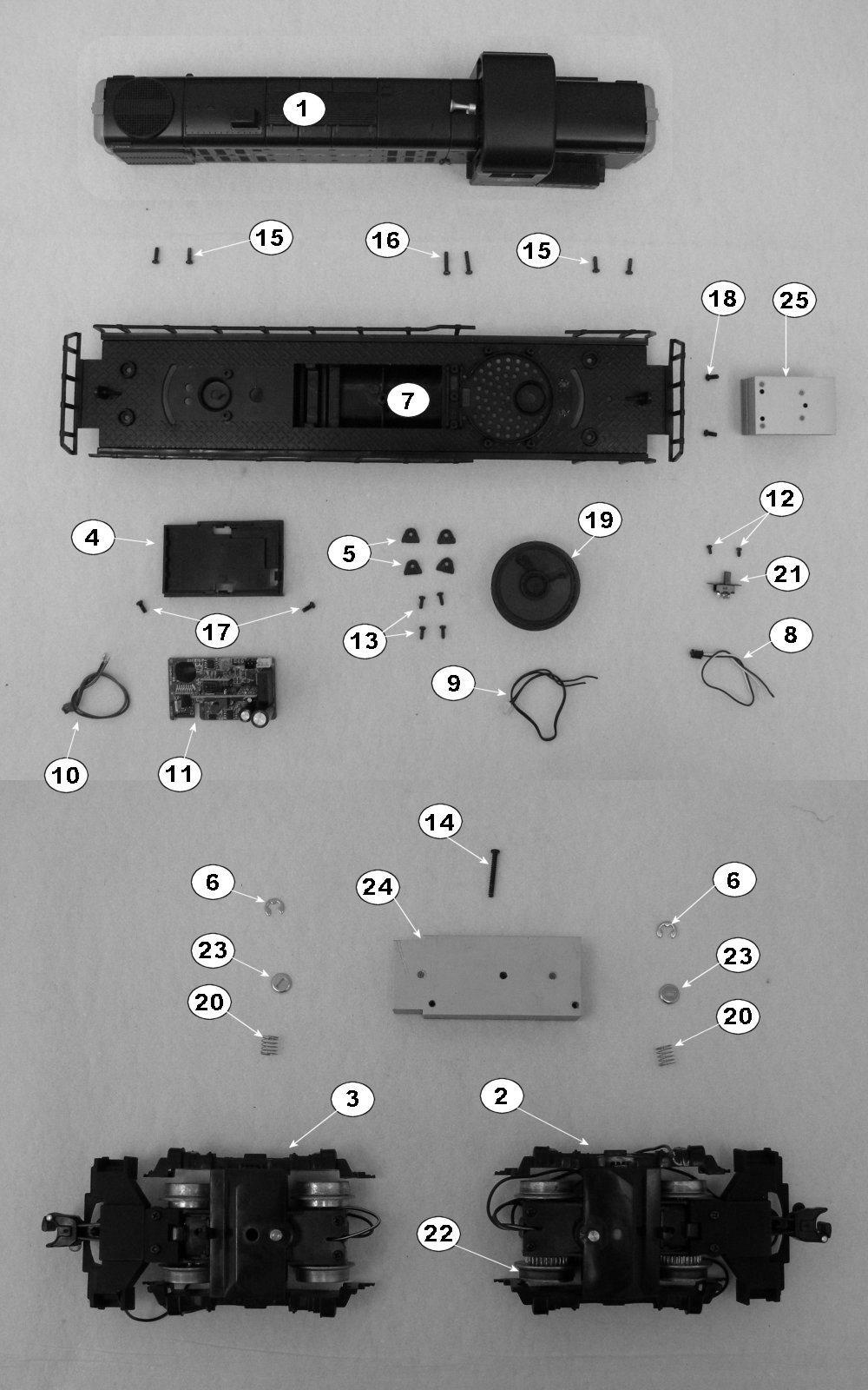 New York Central RS-3 Freight Set (Loco #8222) New York Central RS-3 Freight Set (Loco #8222)